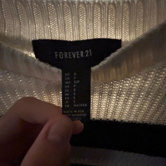 Black and white/cream striped sweater - Picture 2 of 3